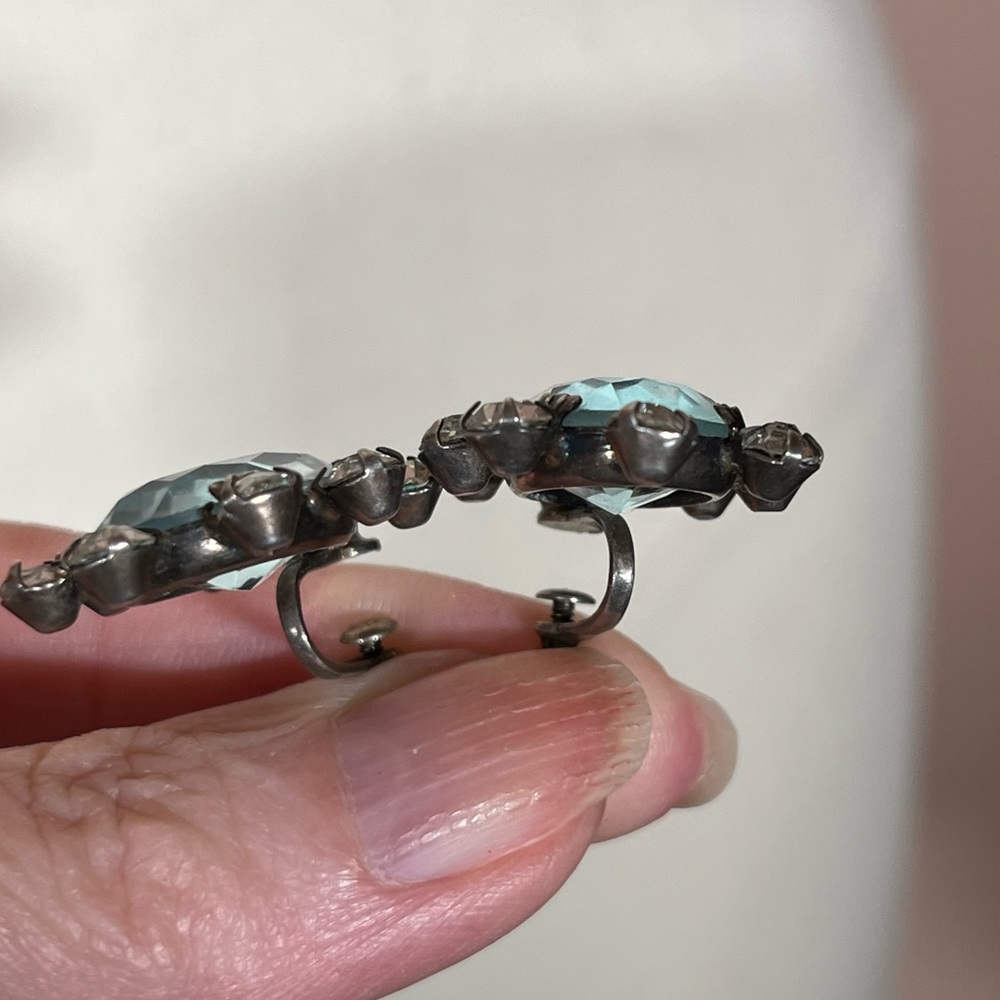 Antique Art deco Sterling Silver oversized pale blue quartz Screw back earrings - Picture 6 of 15